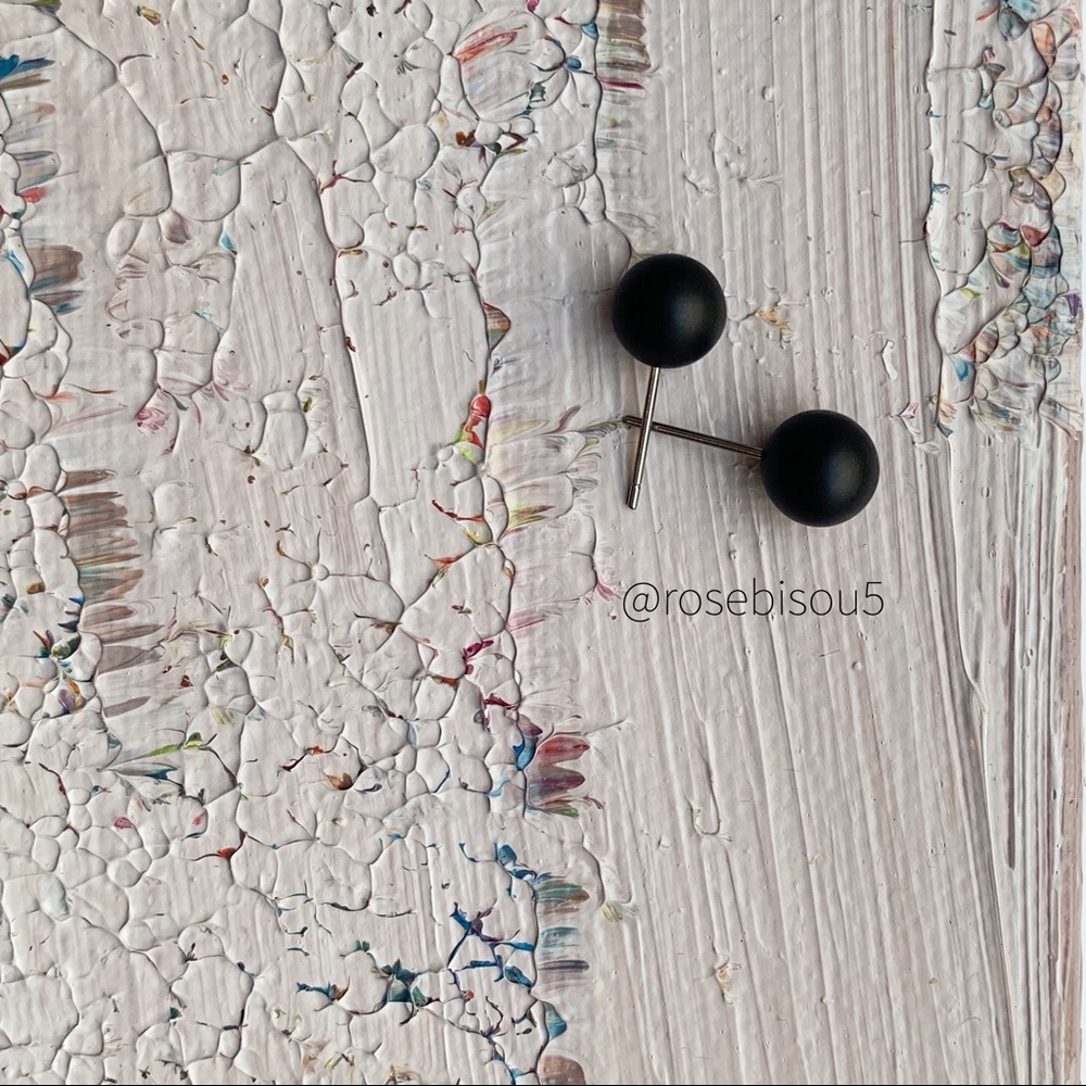 ⚫️🆕Matte Black Bauble Ball Studs